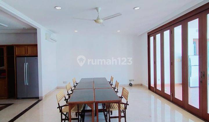 Jual Rumah Besar Dengan Pool, Lokasi Pejaten Jakarta Selatan  2