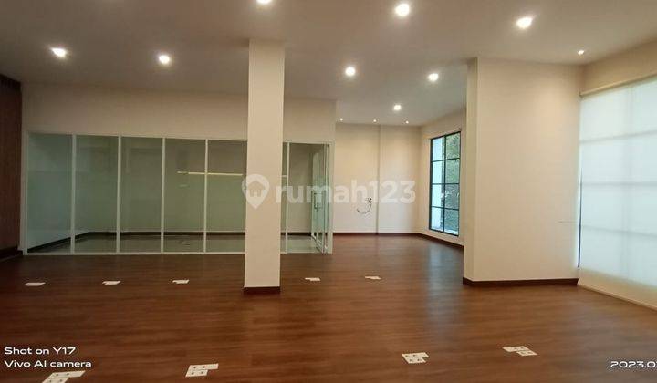 Ruko Mewah Baru di Kemang Timur Raya, Jakarta Selatan Luas 612 M2  3