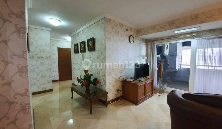 Jual Apartemen 3 Kamar Luas 204m2, Grand Tropic Grogol Jakarta Barat 2