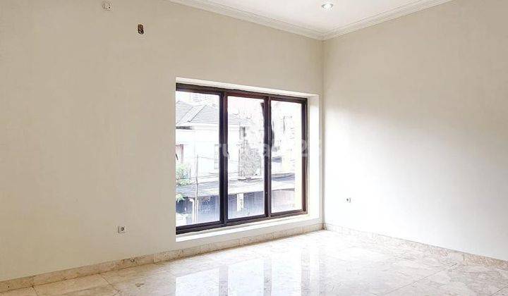 Dijual Rumah 2 Lantai, Lokasi Dekat Ke Mall Pondok Indah Jakarta Selatan 2