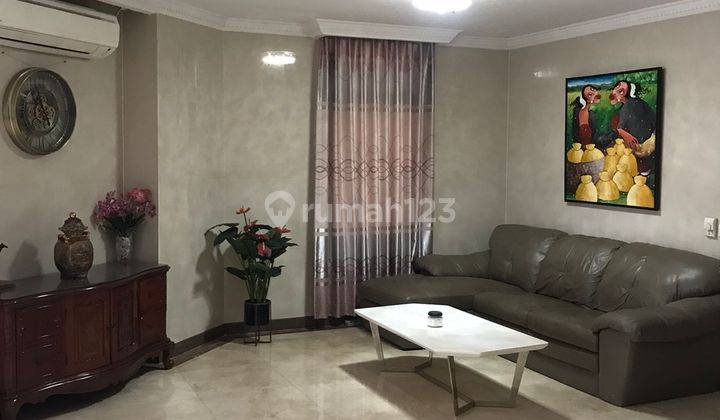 Sewa Apartemen 3 Bedroom, Kusuma Candra Scbd Jakarta Selatan 1