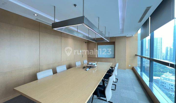 Disewakan Ruang Kantor di Lippo Kuningan Jakarta Selatan, Luas 287sqm Furnished Condition 1