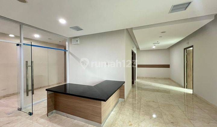 Disewakan Ruang Kantor di Lippo Kuningan Jakarta Selatan, Luas 332sqm Unfurnished Condition 2