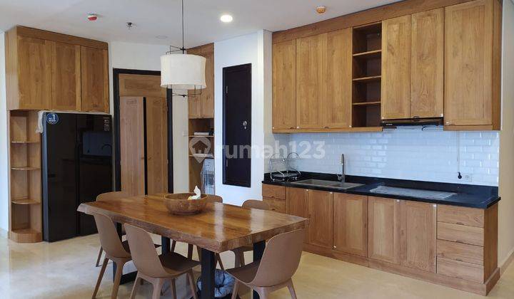 Sewa Apartment Sudirman Suites Jakarta Pusat, 3 Bedrooms Modern Furnished 2