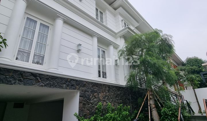 Dijual Luxury Furnished House Kemang Jakarta Selatan - 710M², Private Lift & Pool 2