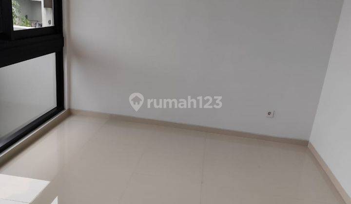 Disewakan Rumah 3 Bedroom di Perumahan Serenia Hills, Lebak Bulus Jakarta Selatan 2