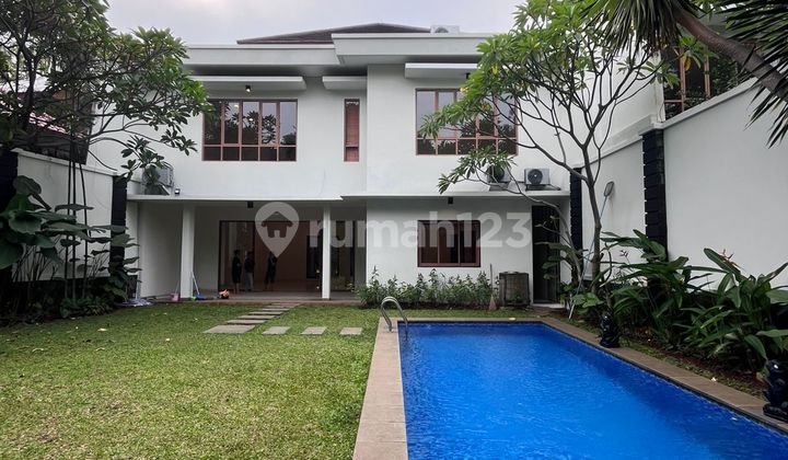 For Rent Modern Minimalist 4+1 BR House with Pool, Inside Compound in Kemang South Jakarta