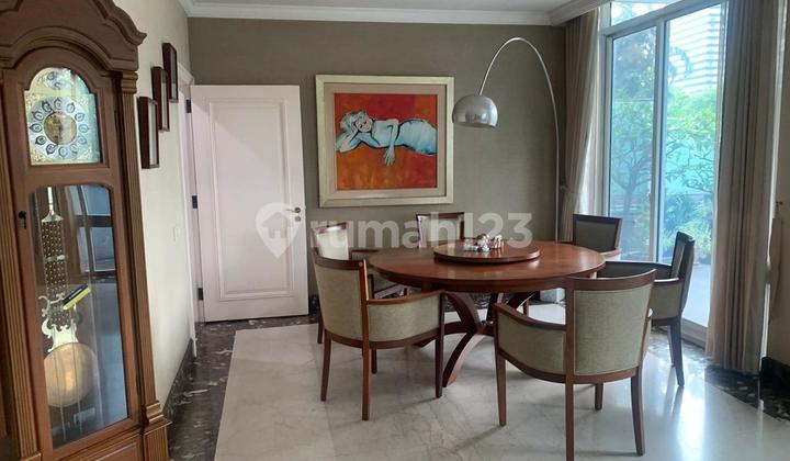 For Sale Four Seasons Residences Apartment, Kuningan South Jakarta - 3+1 Bedroom Type Size 240sqm 2