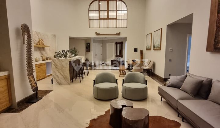 For Rent Apartment Four Season Residence, Setiabudi South Jakarta - Garden Penthouse Type 3+1 Bedrooms 382M2 Furnished For Rent Apartment Four Season Residence, Setiabudi South Jakarta - Garden Penthouse Type 3+1 Bedrooms 382M2 Furnished