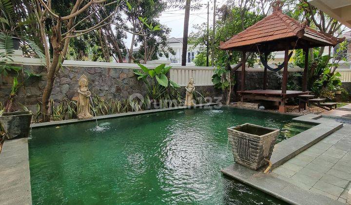 Disewakan Rumah Nyaman Dengan Pool di Pondok Indah, Jakarta Selatan 1