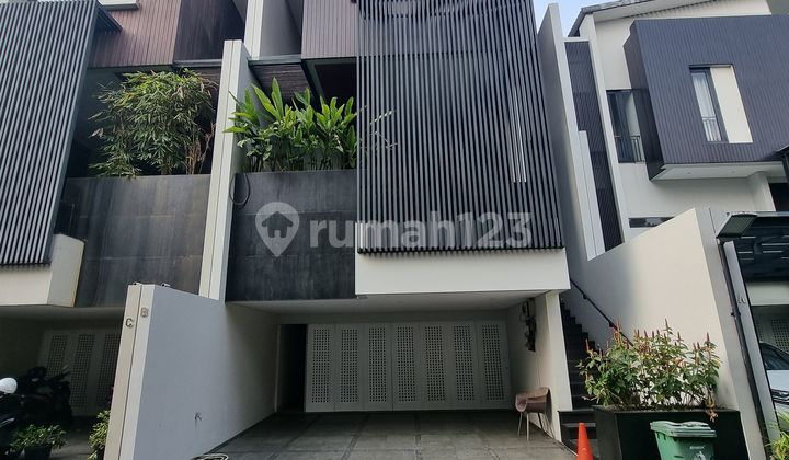Dijual Luxury Townhouse 3Br Cilandak Jakarta Selatan - 3 Lantai, Private Pool, Near MRT