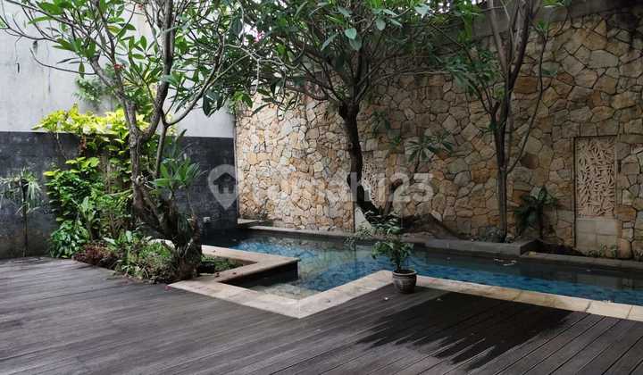 6Br House For Rent With Private Pool - Jl. Dharmawangsa, Kebayoran Baru