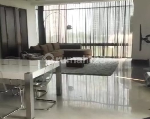 Lease Apartment Four Seasons Residence, Setiabudi South Jakarta - 3 Bedrooms Furnished Type 2