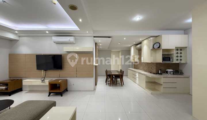 Dijual Murah Apartemen Furnished 3 Bedroom di Jakarta Selatan - 1 Park Residences, Lokasi Dekat ke Mall Gandaria City