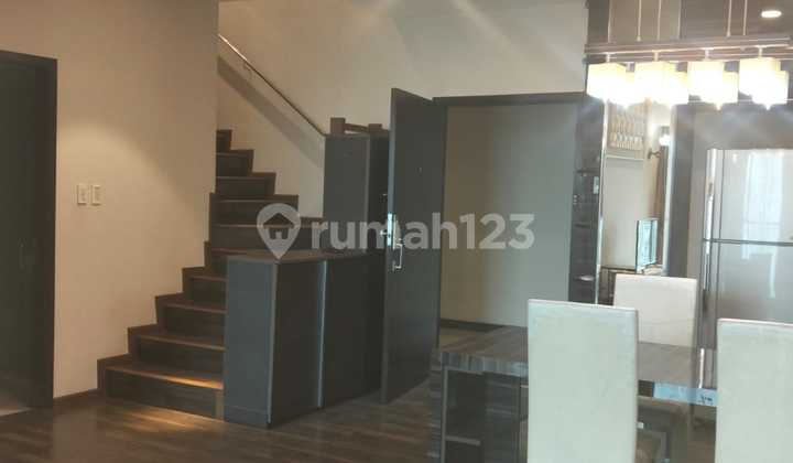 Disewakan Gandaria Heights Loft 3Br 170M² - Fully Furnished, Direct Mall Access