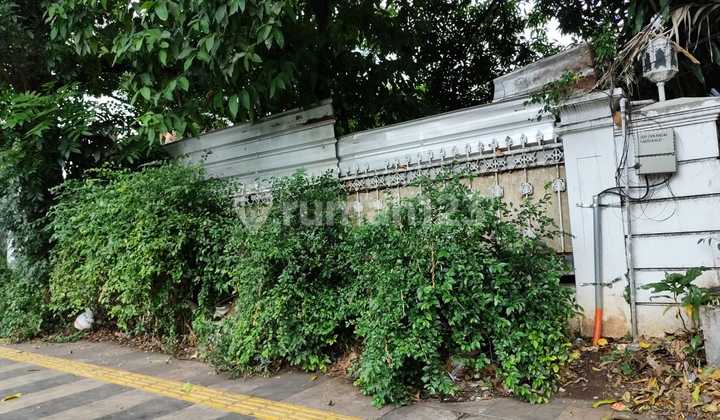 Disewakan Rumah Komersial LT 625M² Strategis Cocok untuk Kantor/Usaha - Menteng Jakarta Pusat 2