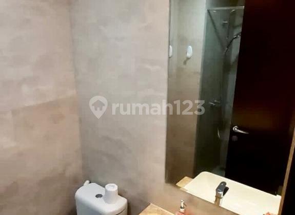 Studio Furnished 28M² - Middle Floor, Menteng Park Apartment, Jakarta Pusat, SHM 2