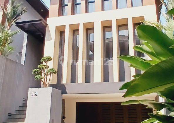 Disewakan Rumah Furnished di Townhouse, Lokasi Cipete Jakarta Selatan  1