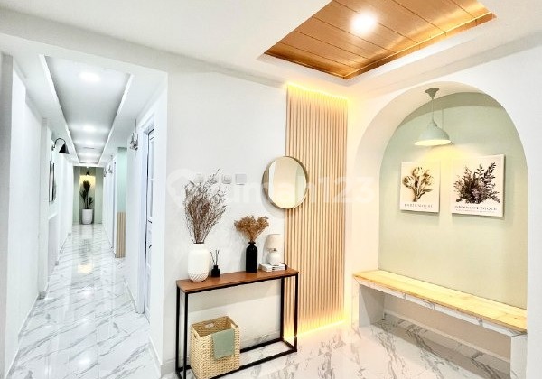 For Sale, Ma'am! Exclusive Boarding House with 20 Furnished Rooms (Fully Occupied), Best Investment with 9% Annual ROI - Located in Taman Sari, West Jakarta 2