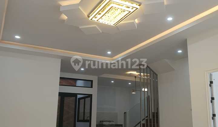 Rumah Baru Disain Modern Minimalis Lokasi Strategis di Nusaloka BSD Siap Huni Siap di Nego 2