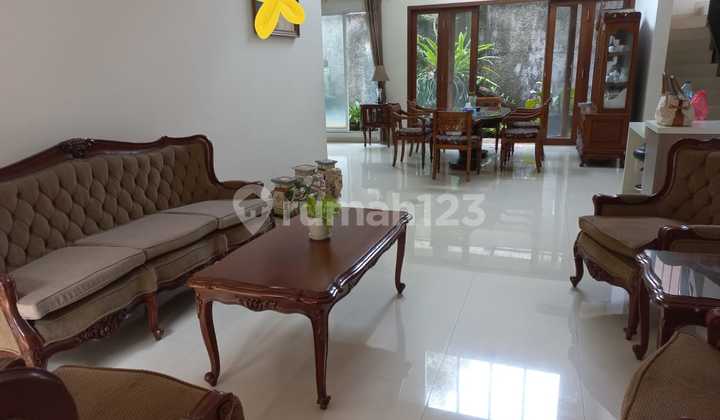 Rumah 2 Lantai Dijual Semi Furnished Di The Blossom Ville Bsd 2