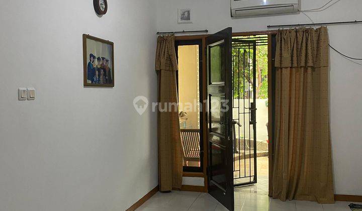 Rumah Shm 2 Lantai Bagus Selatan 2