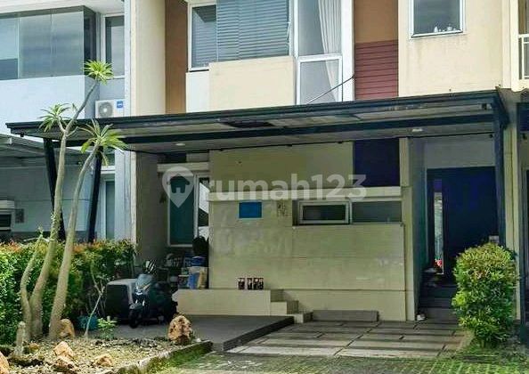 Rumah, SHM, di BSD, 2Lantai dengan Kamar Tidur Besar-Besar