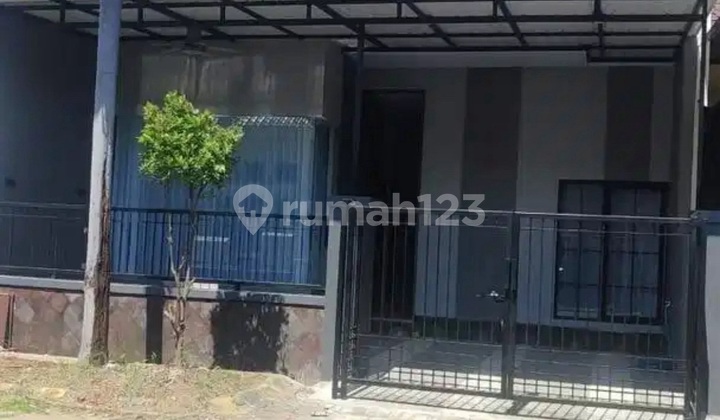 Quick Sale Minimalist 2-Story Near Merr Oerr Good House at Indomaret Central Park Wiguna, Gunung Anyar Regency, Central Park St, Gunung Anyar Tambak, Gunung Anyar, Surabaya City, East Java, Indonesia, 60294, Surabaya City
