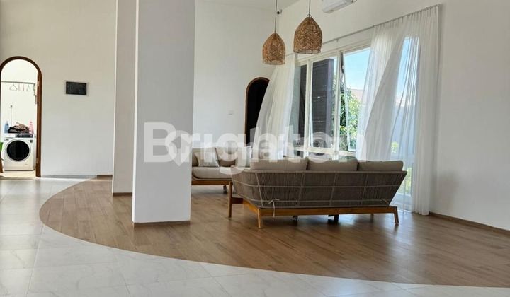 MINIMALIS CIAMIK 2LT AHMAD YANI KEBONSARI 2