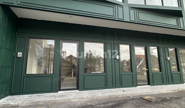 Ruko Gress New 3Lt Modern Classic Style Facade Raya Kedung Asem