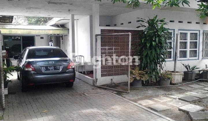 RUMAH PUSAT KOTA DEPAN UNAIR DR SOETOMO RUMAH PUSAT KOTA DEPAN UNAIR DR SOETOMO