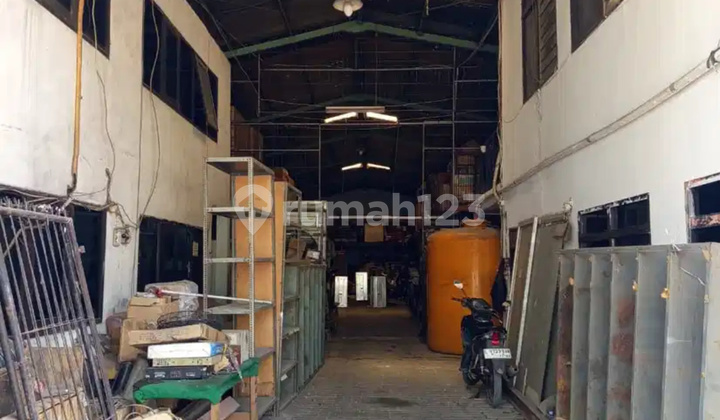 Gudang 2lt Siap Pakai Margomulyo