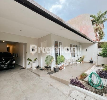 Minimalis 1Lantai Tenggilis Dekat Ubaya Prapen Jemursari