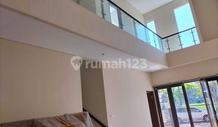 Minimalist West Surabaya Wiyung Ready to Occupy 2