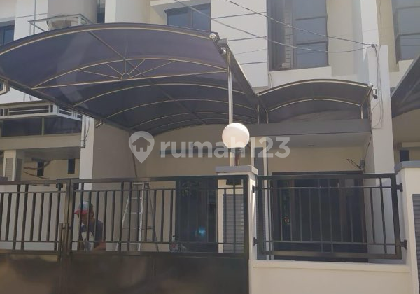 Butuh Cepat Minimalis 2Lantai Ploso Timur