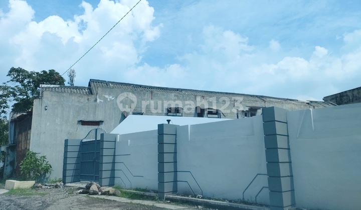 Quick Sale Land + Building Near Tambak Sumur Toll Road