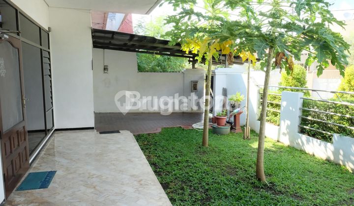 1.5 STORY HOUSE ONE STEP AWAY KERTAJAYA INDAH DHARMAHUSADA 2