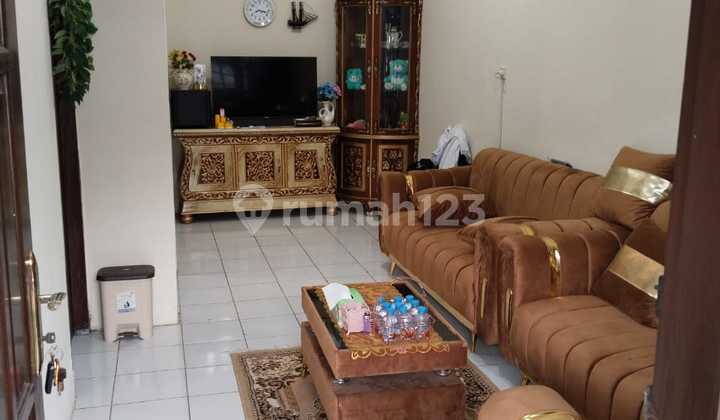 15 Minutes to Pakuwon Mall West Surabaya Cheap