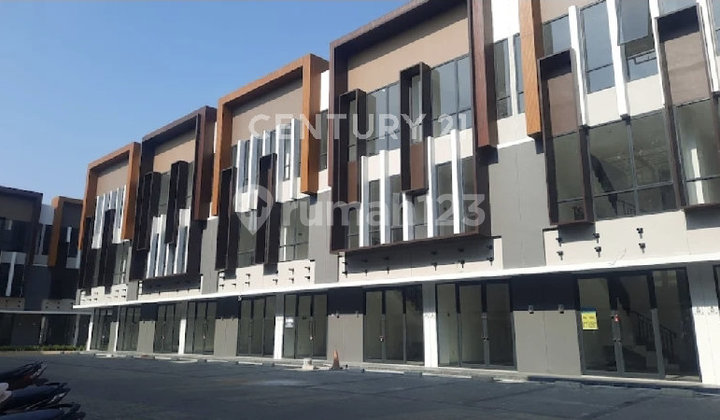 Ruko 3 Lantai Campton Bsd Dekat Atma Jaya Strategis Siap Pakai