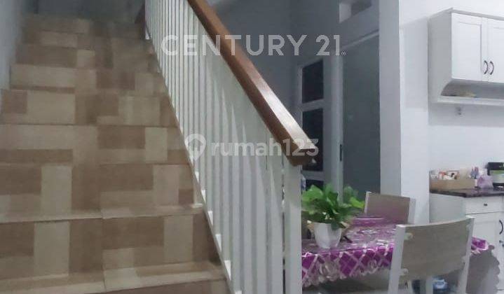 foto lainnya rumah 2 lantai villa bogor