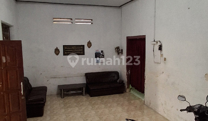 Rumah Halaman Luas Tembelang Jombang Pinggir Jalan Ramai Jualan 2