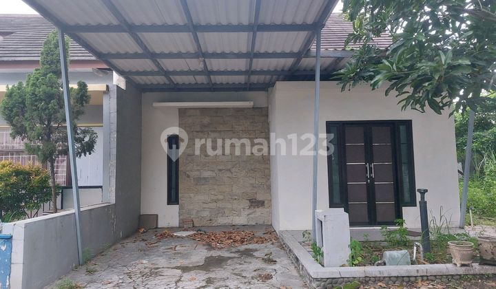 For Rent: Central Sidoarjo City House, Affordable Area, Easy Access For Rent: Central Sidoarjo City House, Affordable Area, Easy Access