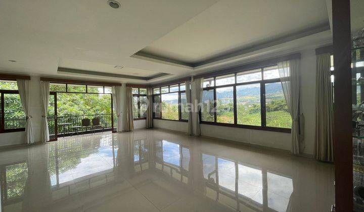 Rumah Dengan Halaman Sangat Luas Best View Gunung Sentul City Bogor 2