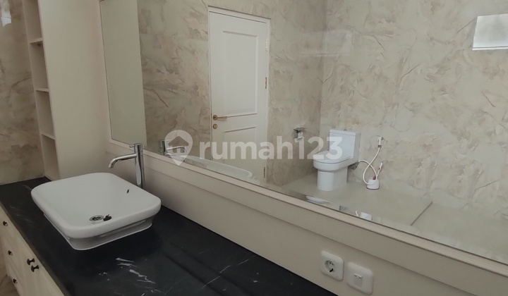 Classic House Ready to Occupancy Private Pool Front Green Area Mountain View Sentul City Bogor 2