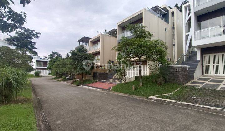 Rumah Minimalis Depan Green Area Dekat Pos Argenia Sentul City Bogor 2