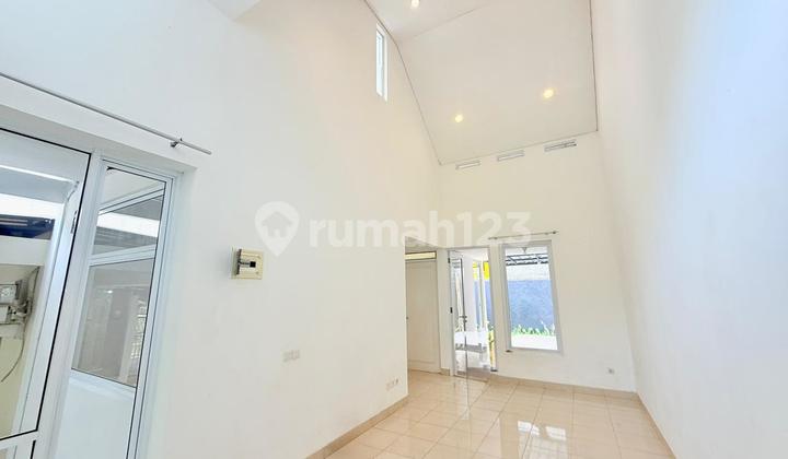 Rumah Minimalis Siap Huni Taman Belakang,Depan Green Area Sentul City Bogor 2