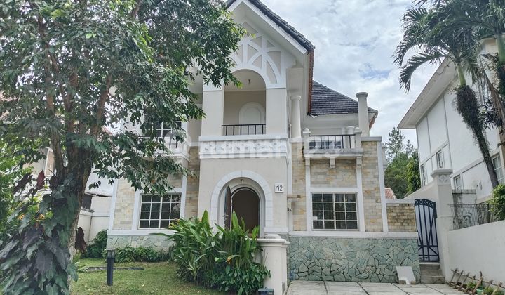 Rumah Klasik Siap Huni Cluster Depan Sentul City Bogor