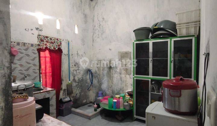 Rmh  Belakang pasar Sungguminasa
Tompobalang Somba Opu Gowa SHM
5X15-2 Lantai
2 Kamar Tidur 
1 Kamar Mandi
Dapur, Pagar Besi
Sisa Di Plester
Lorong Besar Bisa masuk Mobil 2