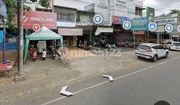 Ruko Mesjid Raya Size 4.5*20*2 Floors + 7 Meters Rolling. There are 2 Adjacent Ruko Units Priced at 3 Million Each. 2