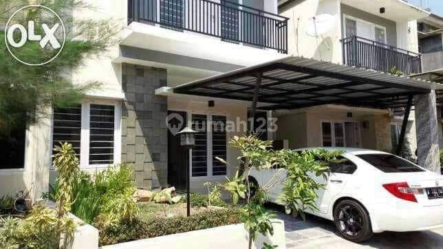 Turun  Harga
rmh Komp Multi Niaga
jl. Tun Abd Razak Terusan 
jl. Hertasning Baru Lewati Citra Land Atau 
depan Perumahan Royal Spring Makassar Sulawesi Selatan,
kt 3 Km 3, Listrik 2200 Watt,
7 X 25.5 Luas Tanah 179 M2, 
bangunan 7x15, Luas Bangunan 160 M2 2